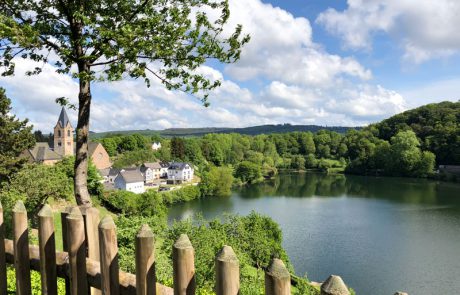 Blick auf das Ulmener Maar