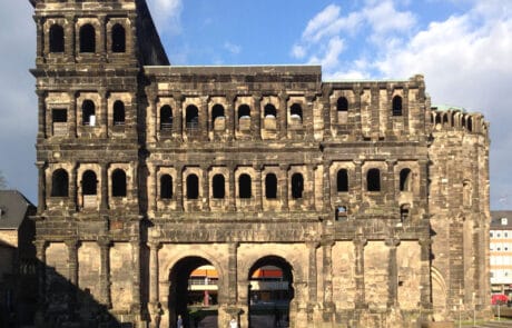 Die Porta Nigra – das „Schwarze Tor“