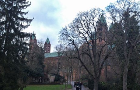 Weg zum Speyer Dom